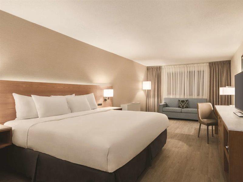 Clarion Hotel Milwaukee Airport Buitenkant foto