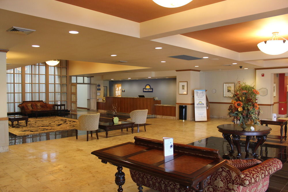 Clarion Hotel Milwaukee Airport Buitenkant foto