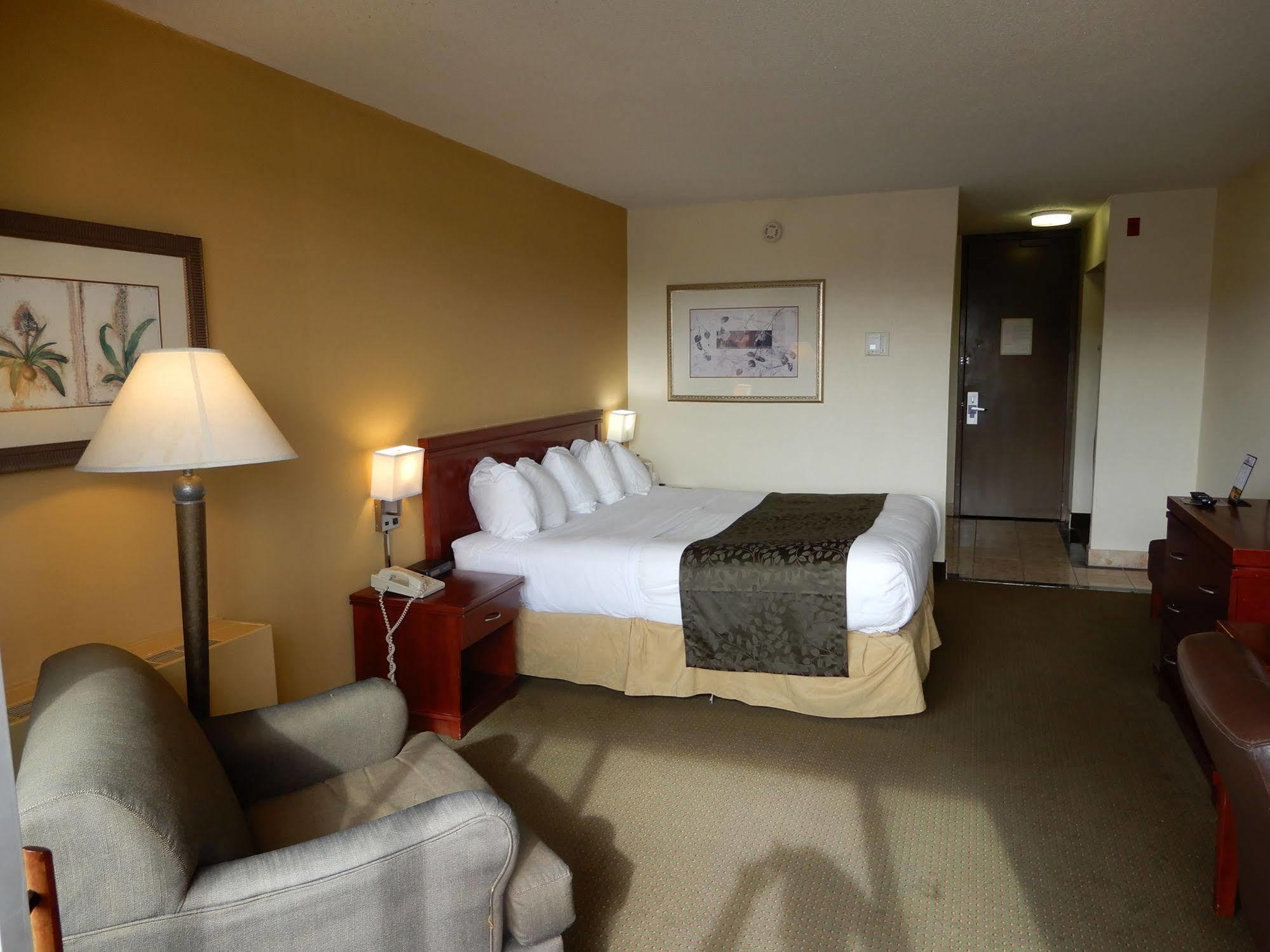 Clarion Hotel Milwaukee Airport Buitenkant foto